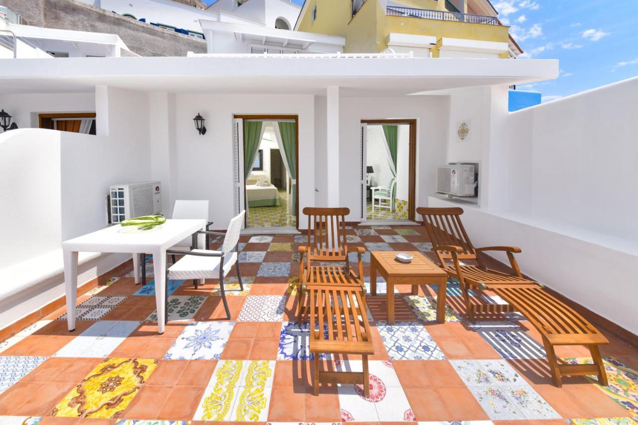 Hotel Casa Celestino Sant'Angelo  Exterior photo